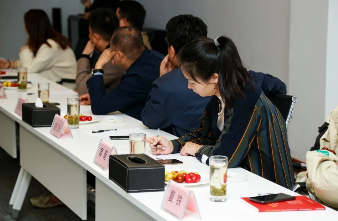 1605495215411353.jpg 1605495215411353.jpg