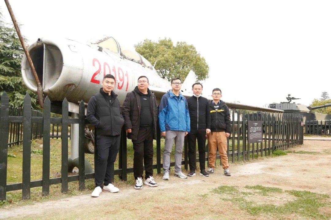 1609914035464480.jpg 8.webp.jpg