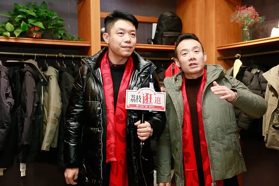 1612009423902499.jpg 9.webp.jpg